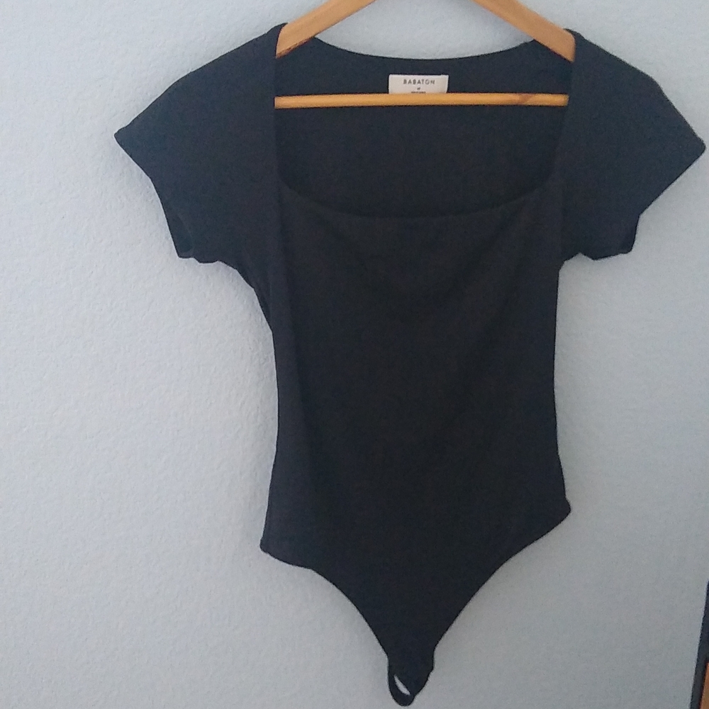 Aritzia Baton Contour Straight Neck Bodysuit